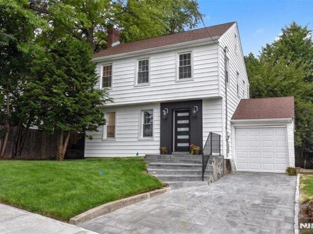 3 bedroom, River Edge NJ 07661 105588826