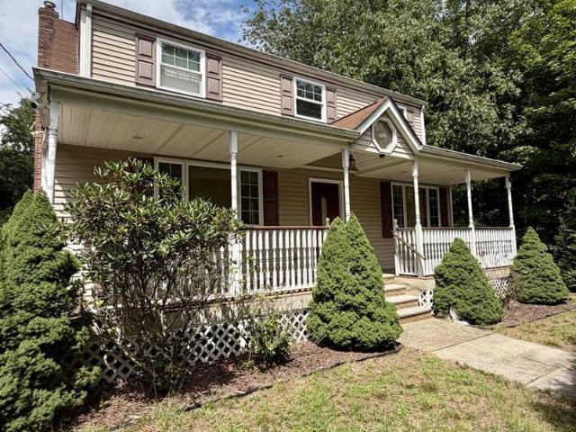 3 bedroom, River Vale NJ 07675 104863205