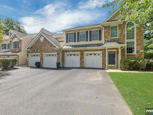 3 bedroom, River Vale NJ 07675 105549427