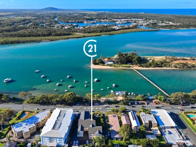 3 Bedroom Riverfront Apartment Move in Ready