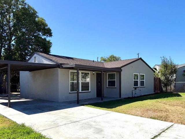 3 bedroom, Riverside CA 92503 106110738