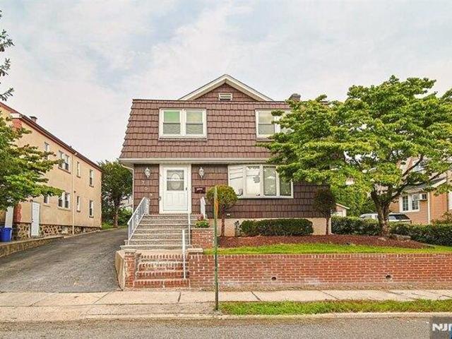 3 bedroom, Ridgefield NJ 07657 105679693