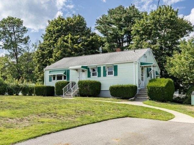 3 bedroom, Woburn MA 01801 105534502