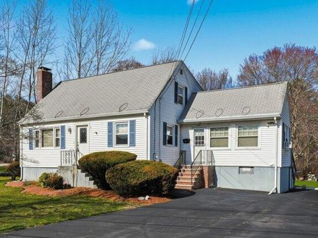 3 bedroom, Woburn MA 01801 105535173