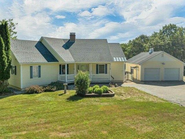 3 bedroom, Wolfeboro NH 03894 105415817