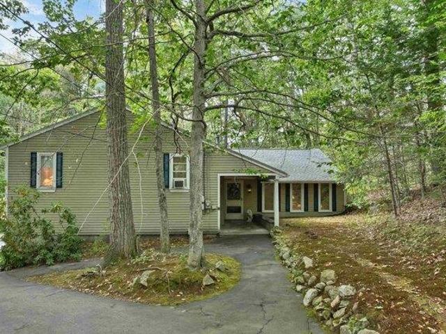 3 bedroom, Wolfeboro NH 03894 105678154