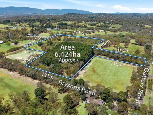 3 Bedroom House Wonga Park VIC 102766021