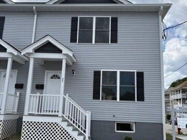 3 bedroom, Woonsocket RI 02895 104539342