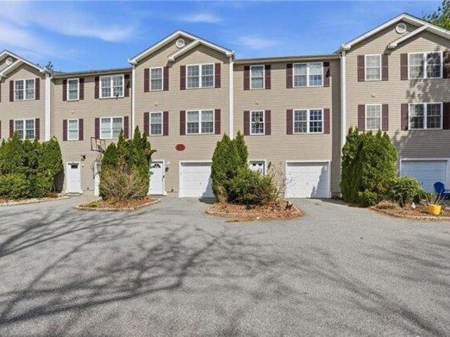 3 bedroom, Woonsocket RI 02895 104544162
