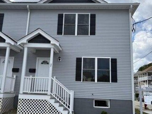 3 bedroom, Woonsocket RI 02895 105441723