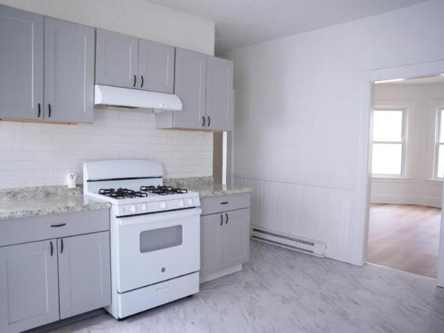 3 bedroom, Worcester MA 01605 105086151