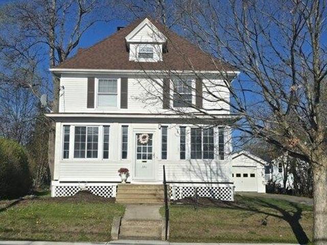 3 bedroom, Worcester MA 01606 105351873
