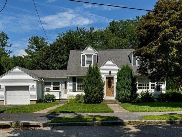 3 bedroom, Worcester MA 01602 105417446