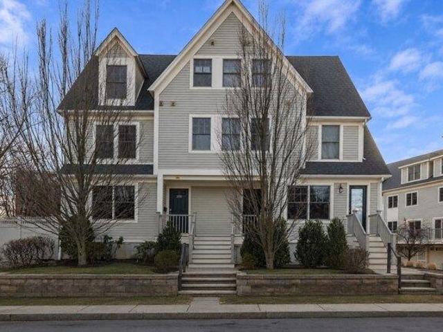 3 bedroom, Watertown MA 02472 105427332