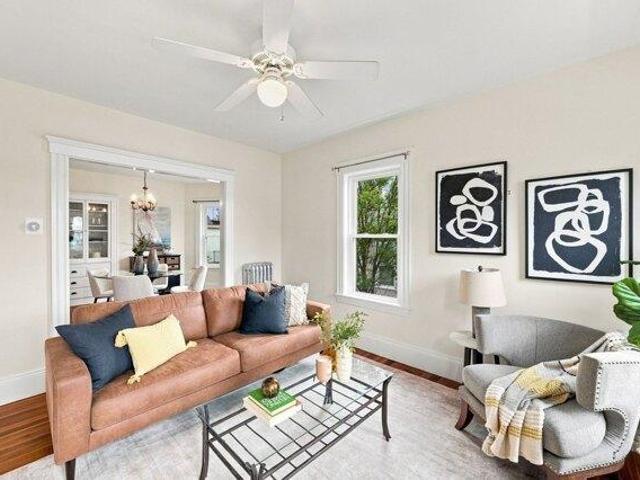 3 bedroom, Watertown MA 02472 105537257