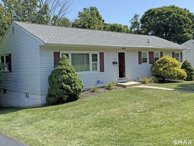 3 bedroom, Watertown CT 06779 104691329