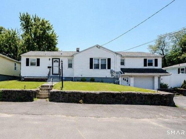 3 bedroom, Waterbury CT 06708 104759687