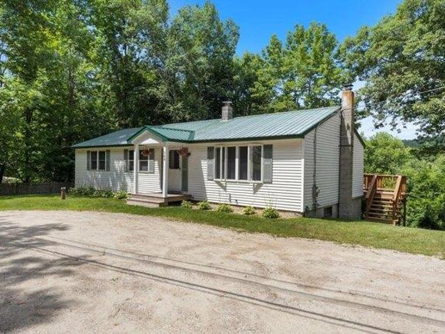 3 bedroom, Waterford ME 04088 104790645
