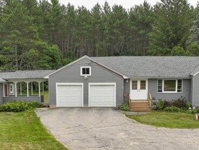 3 bedroom, Waterford ME 04088 104835419