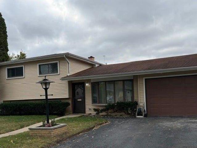 3 bedroom, Waukegan IL 60087 LS103500651