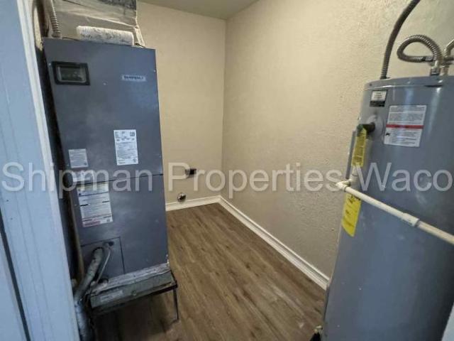 3 bedroom, Waco TX 76708 106216541