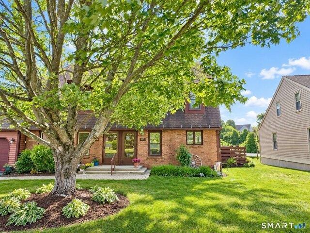 3 bedroom, Wallingford CT 06492 105442513