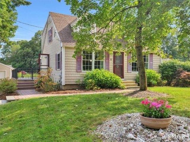3 bedroom, Wallingford CT 06492 105476506