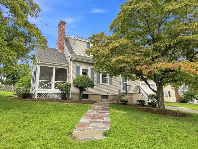 3 bedroom, Waltham MA 02453 105400259