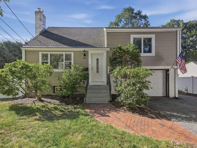 3 bedroom, Waltham MA 02453 105403138