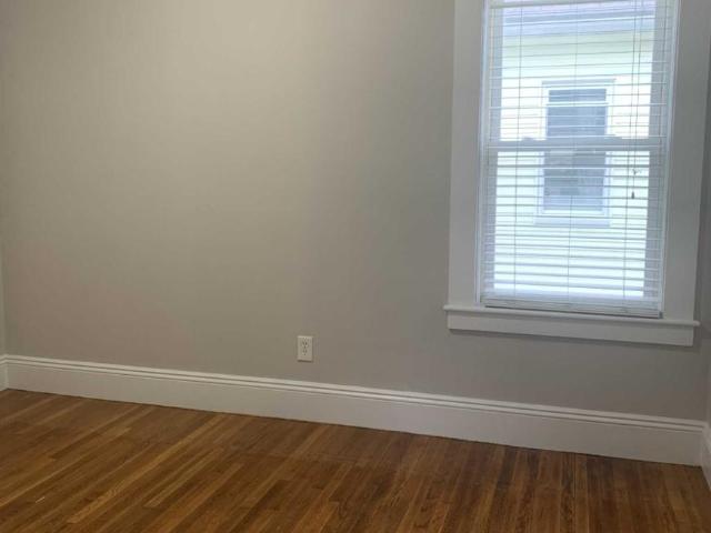 3 bedroom, Waltham MA 02453 LS98396046