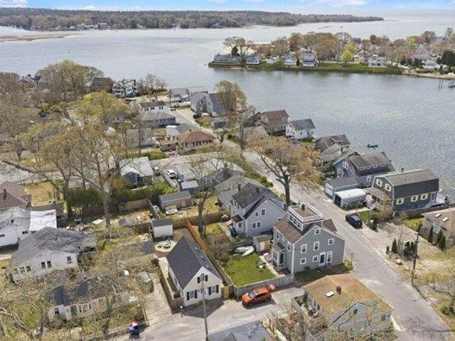 3 bedroom, Wareham MA 02571 105424227