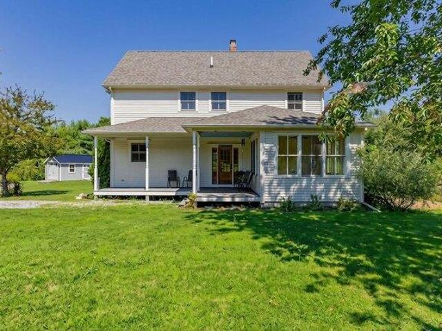 3 bedroom, Warren ME 04864 105722263
