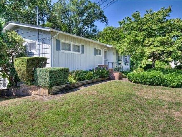 3 bedroom, Warwick RI 02886 105418282