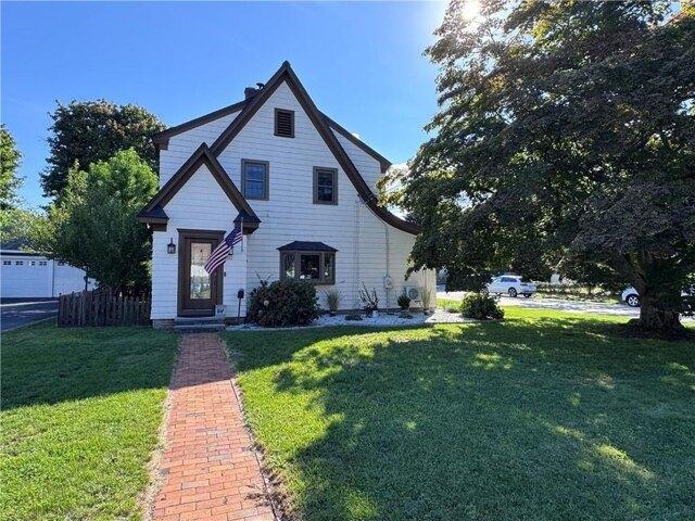 3 bedroom, Warwick RI 02886 105443067