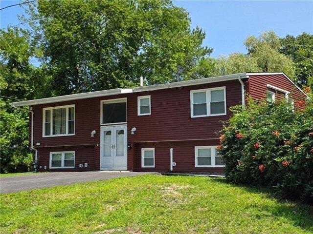 3 bedroom, Warwick RI 02886 105478185