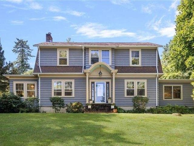 3 bedroom, Warwick RI 02886 105494666