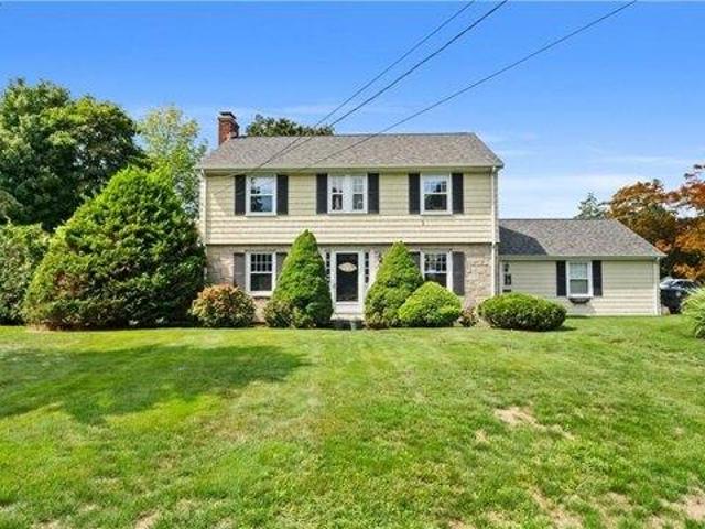 3 bedroom, Warwick RI 02888 105726780