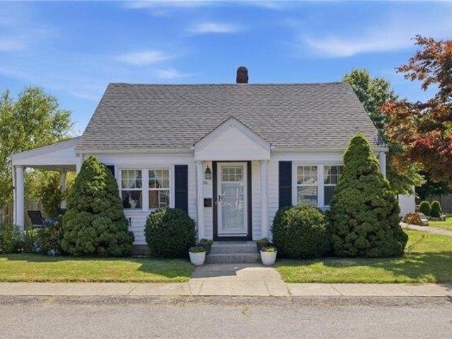 3 bedroom, Warwick RI 02889 105495925