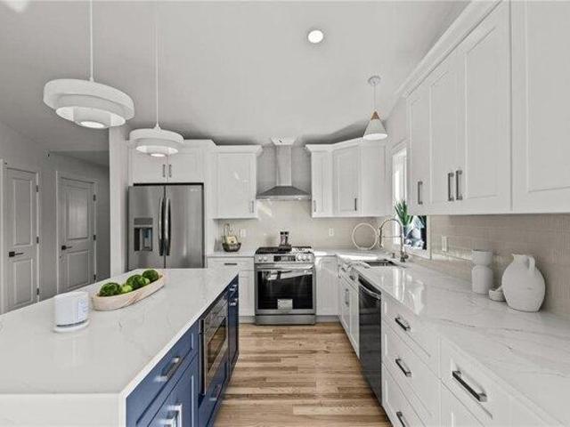 3 bedroom, Warwick RI 02889 105787420