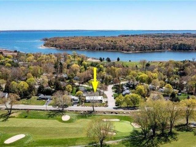 3 bedroom, Warwick RI 02818 105417794