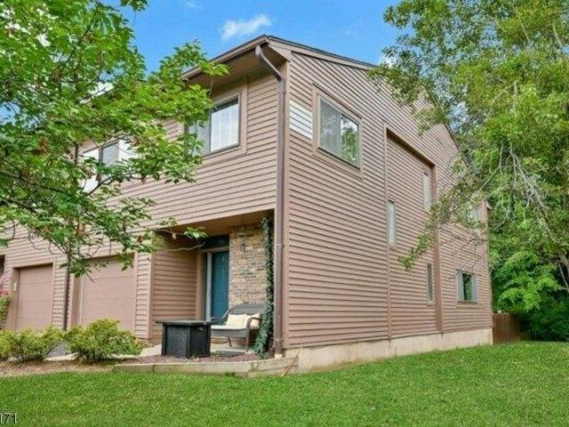 3 bedroom, Washington Township NJ 07676 105748595