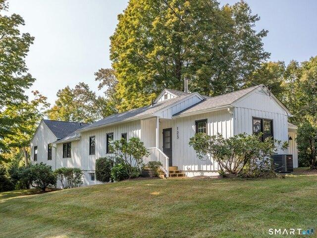 3 bedroom, Washington CT 06794 105426134