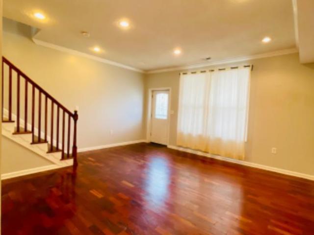 3 bedroom, Washington DC 20002 95214882