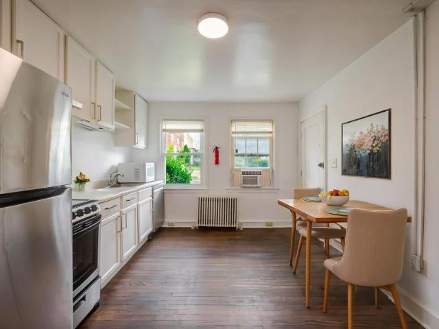 3 bedroom, Washington DC 20002 104614772