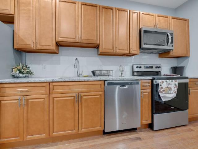 3 bedroom, Washington DC 20005 LS104926287