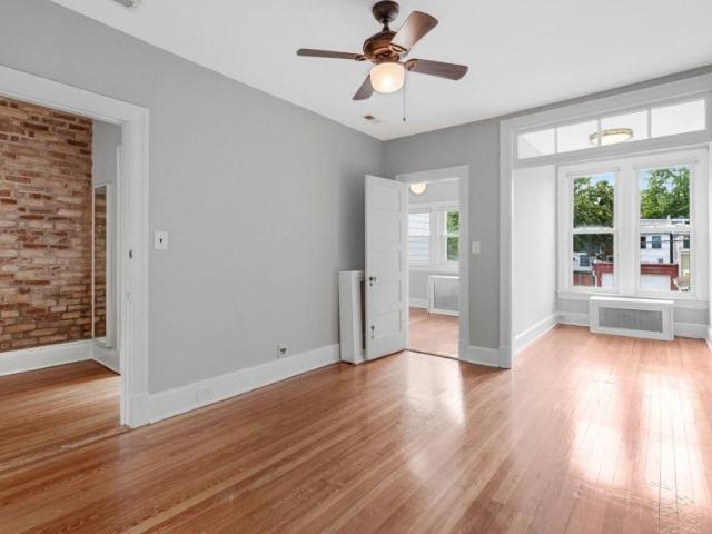 3 bedroom, Washington DC 20011 105666401