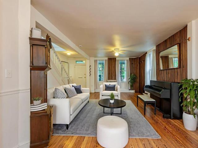 3 bedroom, Washington DC 20018 105840163
