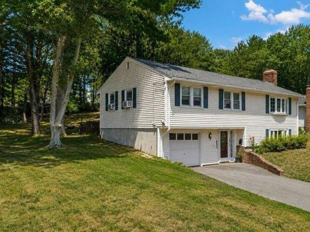 3 bedroom, Weymouth MA 02190 105417813