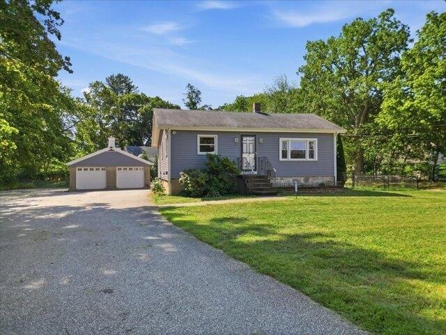3 bedroom, Weymouth MA 02190 105613278