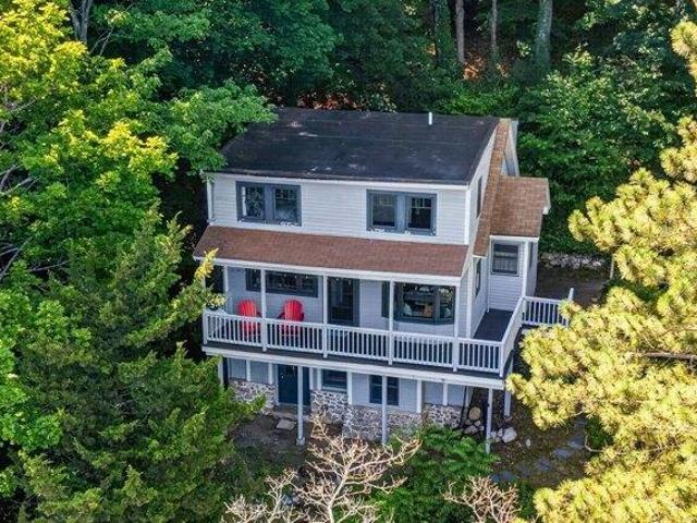 3 bedroom, Wellesley MA 02482 105513832